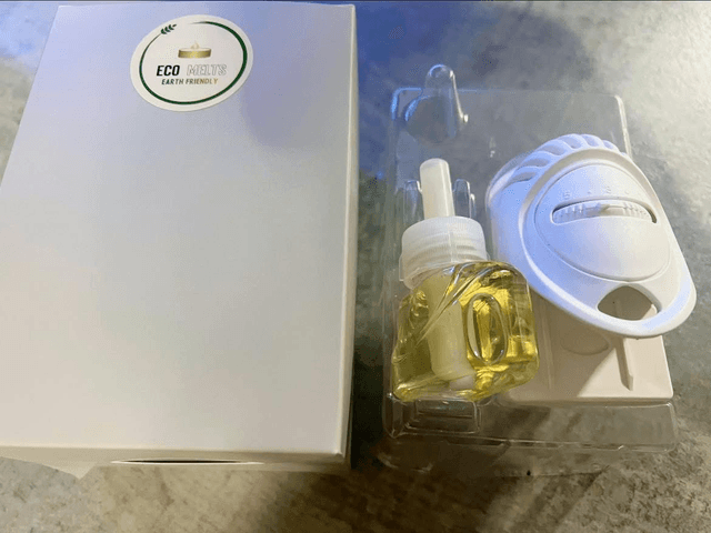 Laundry Fragrance Collection, Plug In Starter Kit